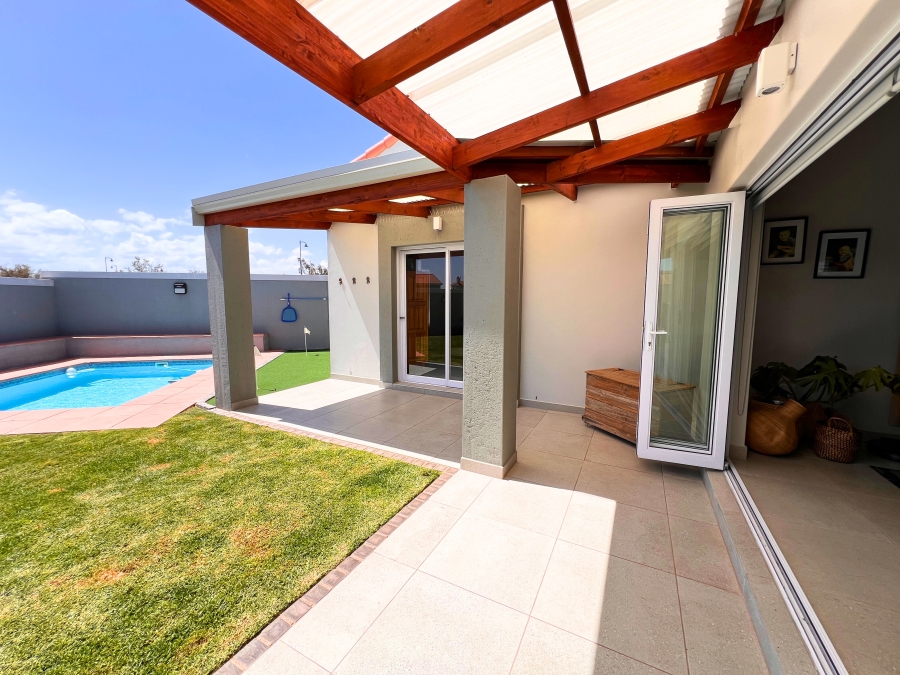 4 Bedroom Property for Sale in Langebaan Country Estate Western Cape